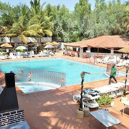 Badala Park Hotel كوتو المظهر الخارجي الصورة