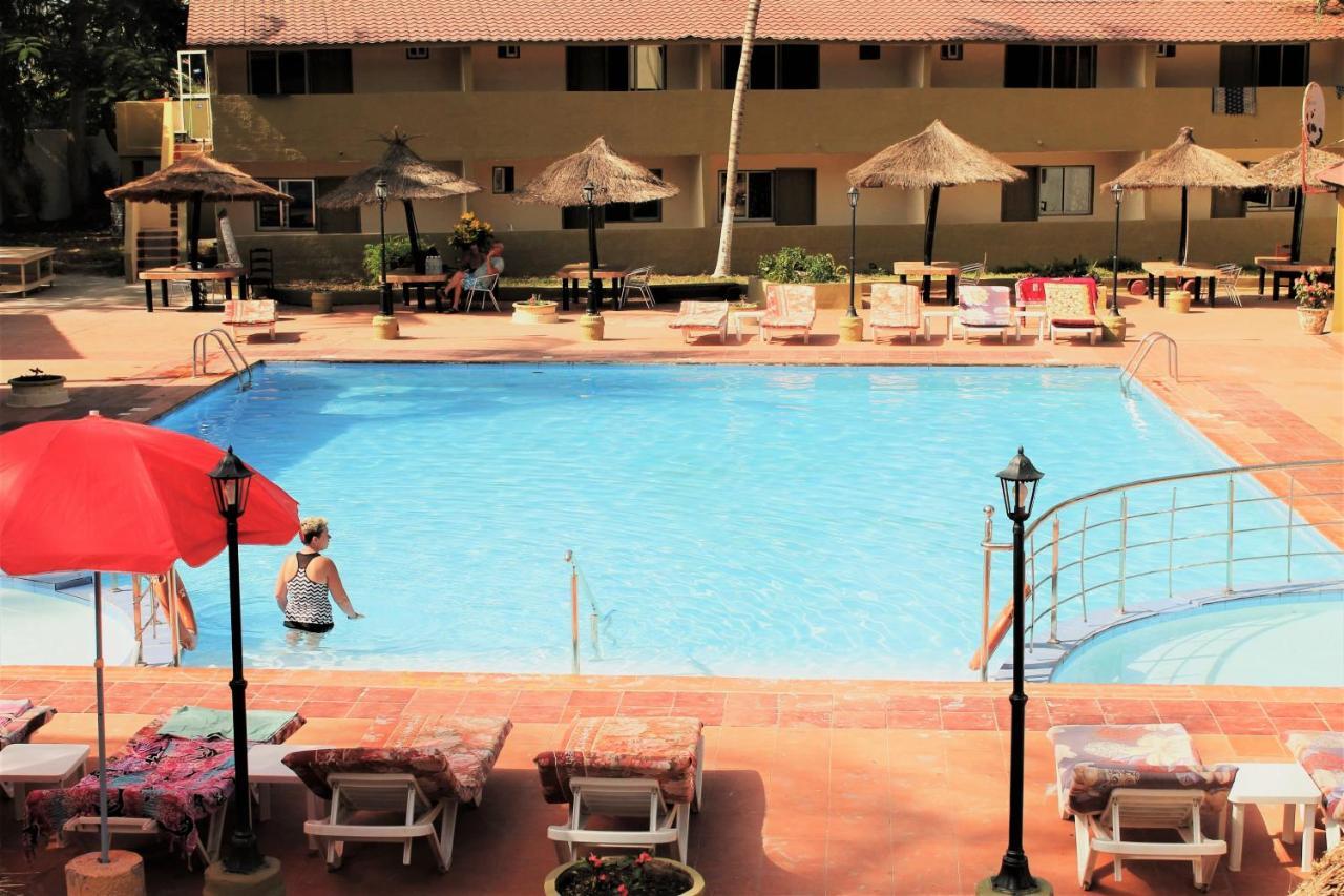 Badala Park Hotel كوتو المظهر الخارجي الصورة